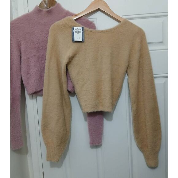 Sunday best womens small pink cropped sweater Hollister tan lot of 2 fuzzy soft - Picture 3 of 10
